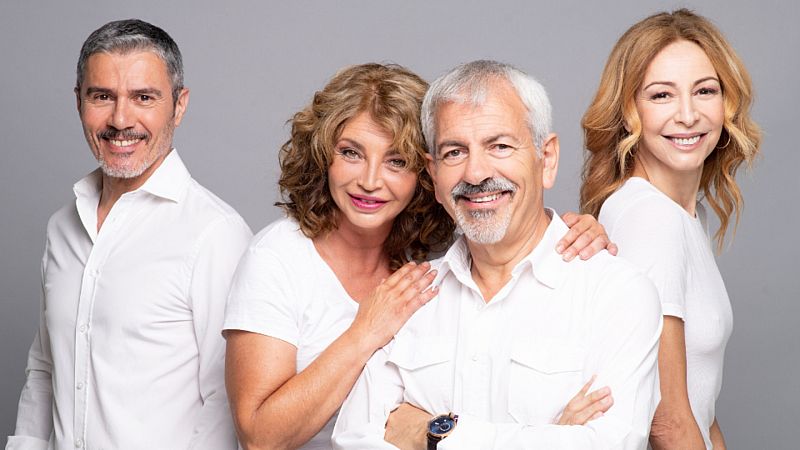 De vuelta en Radio 5 - Neus Asensi y Elisa Matilla presentan 'Asesinos todos'