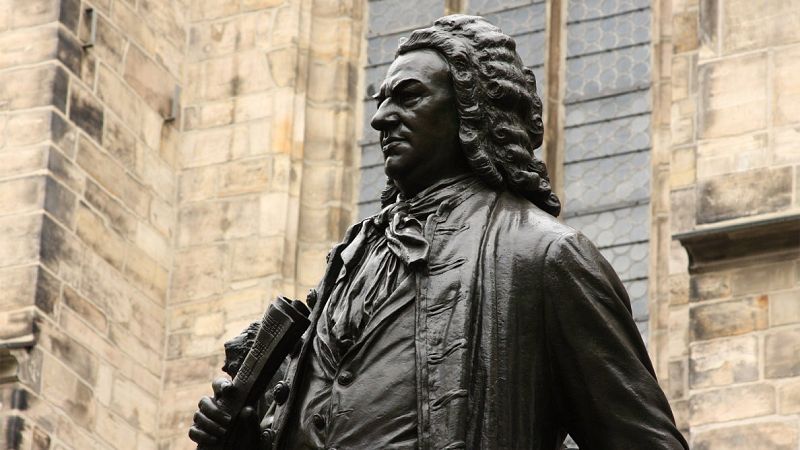 Cuento 'Señor Bach, ¿tiene un minuto?' - escuchar ahora