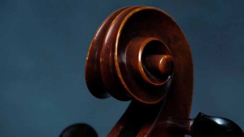 Longitud de onda - ¿Había mujeres violeras en el s. XVI? Sí - 02/03/21