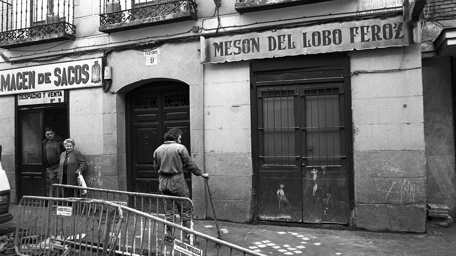 24 horas - Las mujeres emparedadas en el Mesón del Lobo Feroz  - Escuchar ahora