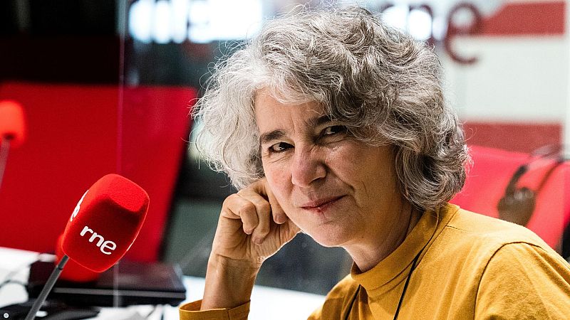 Joyas del archivo sonoro - Entrevista a Ángela Núñez como editora del '24 horas' - 12/02/1994 - Escuchar ahora