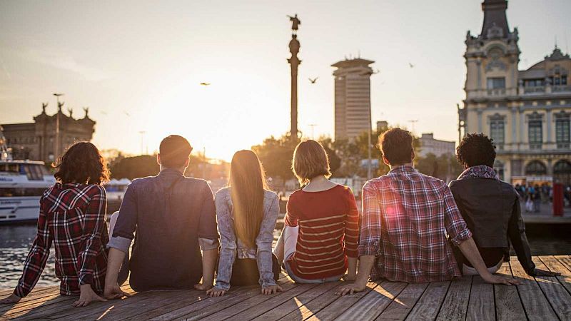 Las mañanas de RNE con Íñigo Alfonso - Informe Injuve 2020: jóvenes con menos expectativas laborales y sociales tras la pandemia - Escuchar ahora