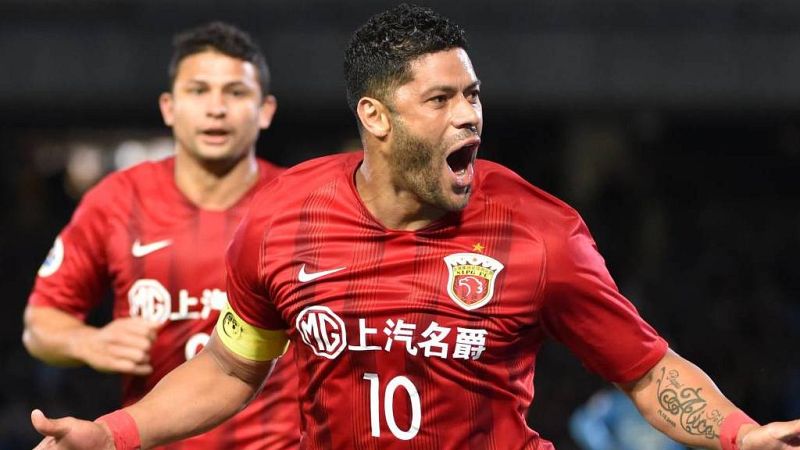 Tablero deportivo -¿Qué ha pasado con la burbuja del fútbol chino? - Escuchar ahora