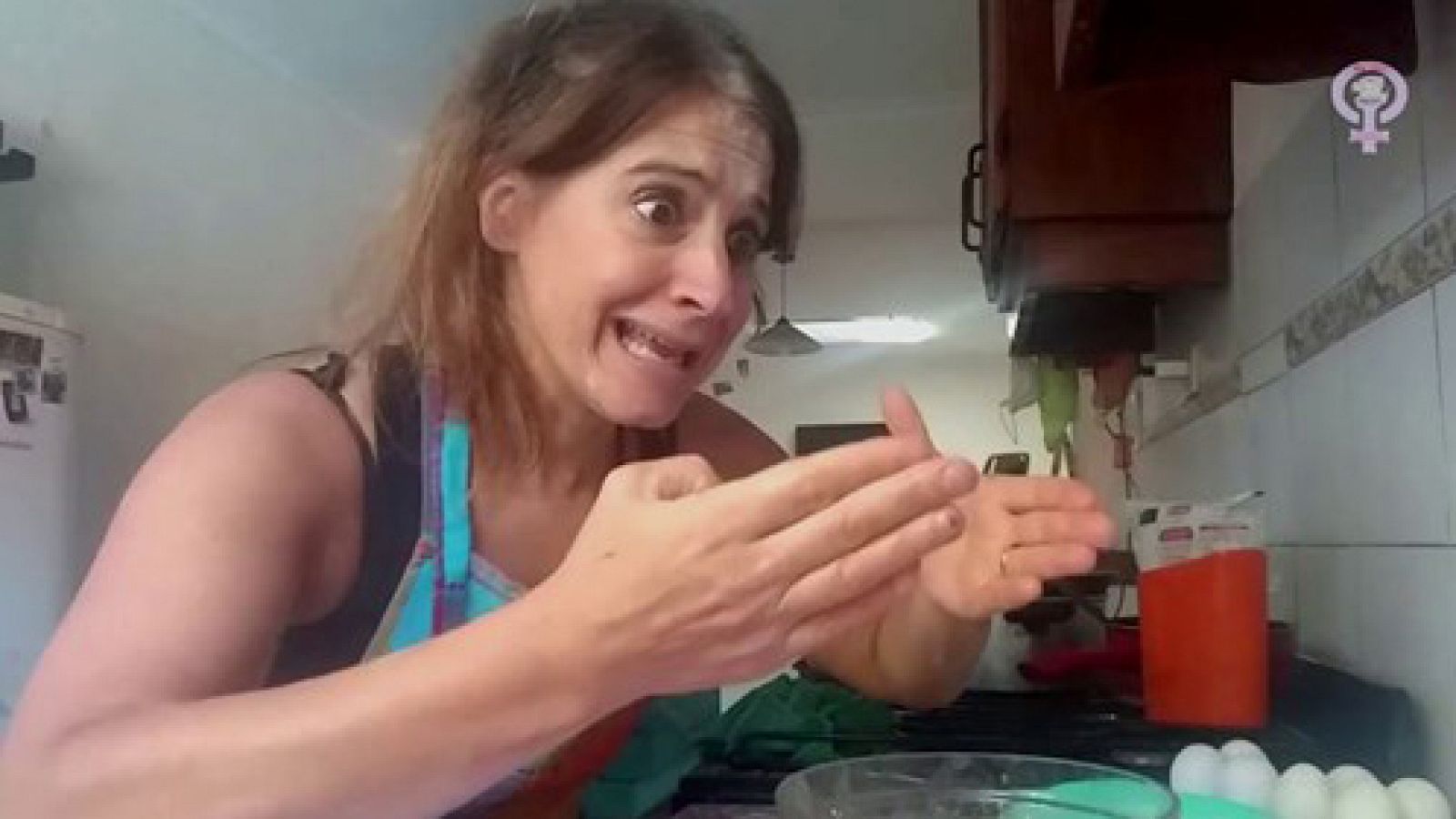 Hora América - 'Solo quería hacer buñuelos', monólogo del I Festival Mujeres Parlantes - escuchar ahora