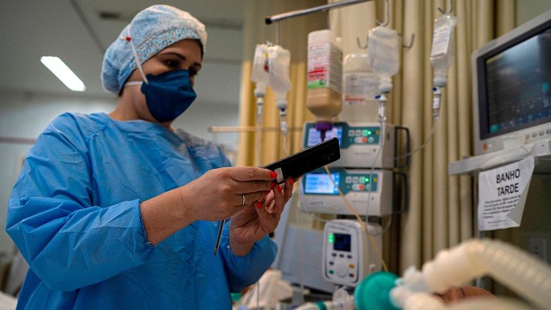 14 horas - Brasil, en colapso sanitario por el coronavirus: "Tenemos colas de pacientes a las puertas de los centros"