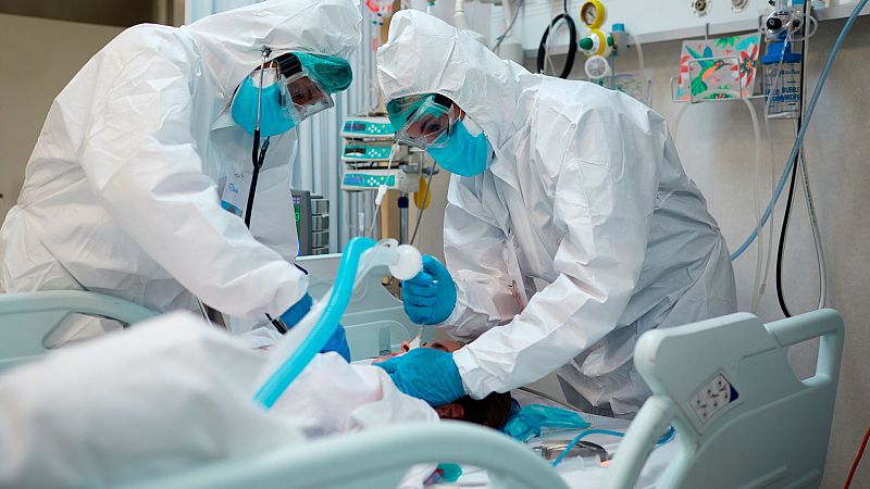 Las mañanas de RNE con Íñigo Alfonso - Presidente del II Congreso Nacional COVID-19: "La clave es facilitar que la gente se vacune"