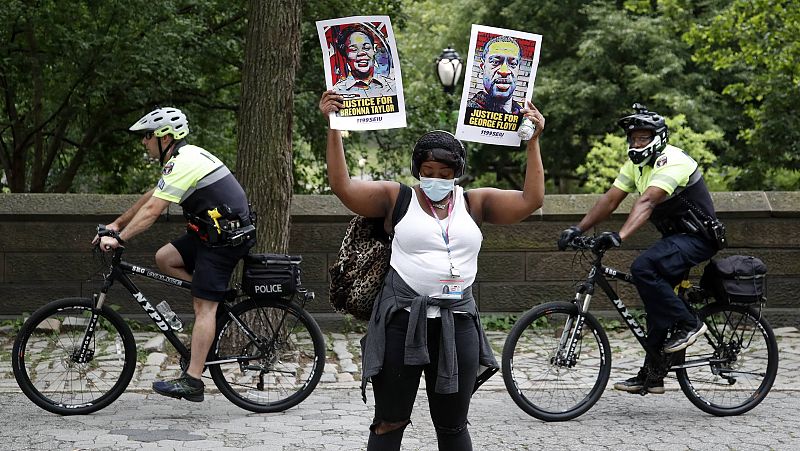 14 horas - George Floyd y Breonna Taylor, la punta del iceberg de la violencia policial en EE.UU.