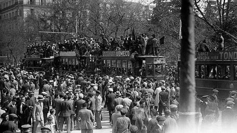 24 horas - Casanova, historiador: "Las reformas de la Repblica no llevaron a la Guerra Civil, fue el golpe de Estado" - Escuchar ahora