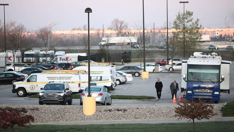 14 horas - José Antonio Gurpegui: "No hay un desencadenante del repunte de tiroteos en EE.UU., estos episodios surgen y seguirán ocurriendo"