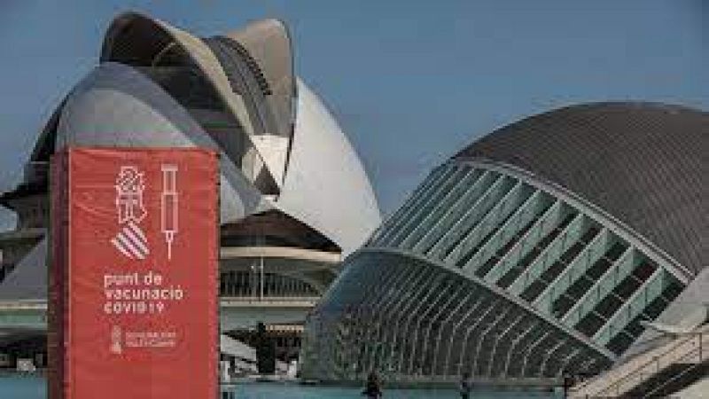 Comienza la vacunación masiva en Museo Ciencias - 19/04/21 - Escuchar ahora