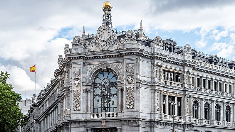 14 horas - La banca ha reducido su plantilla casi un 40% desde 2008