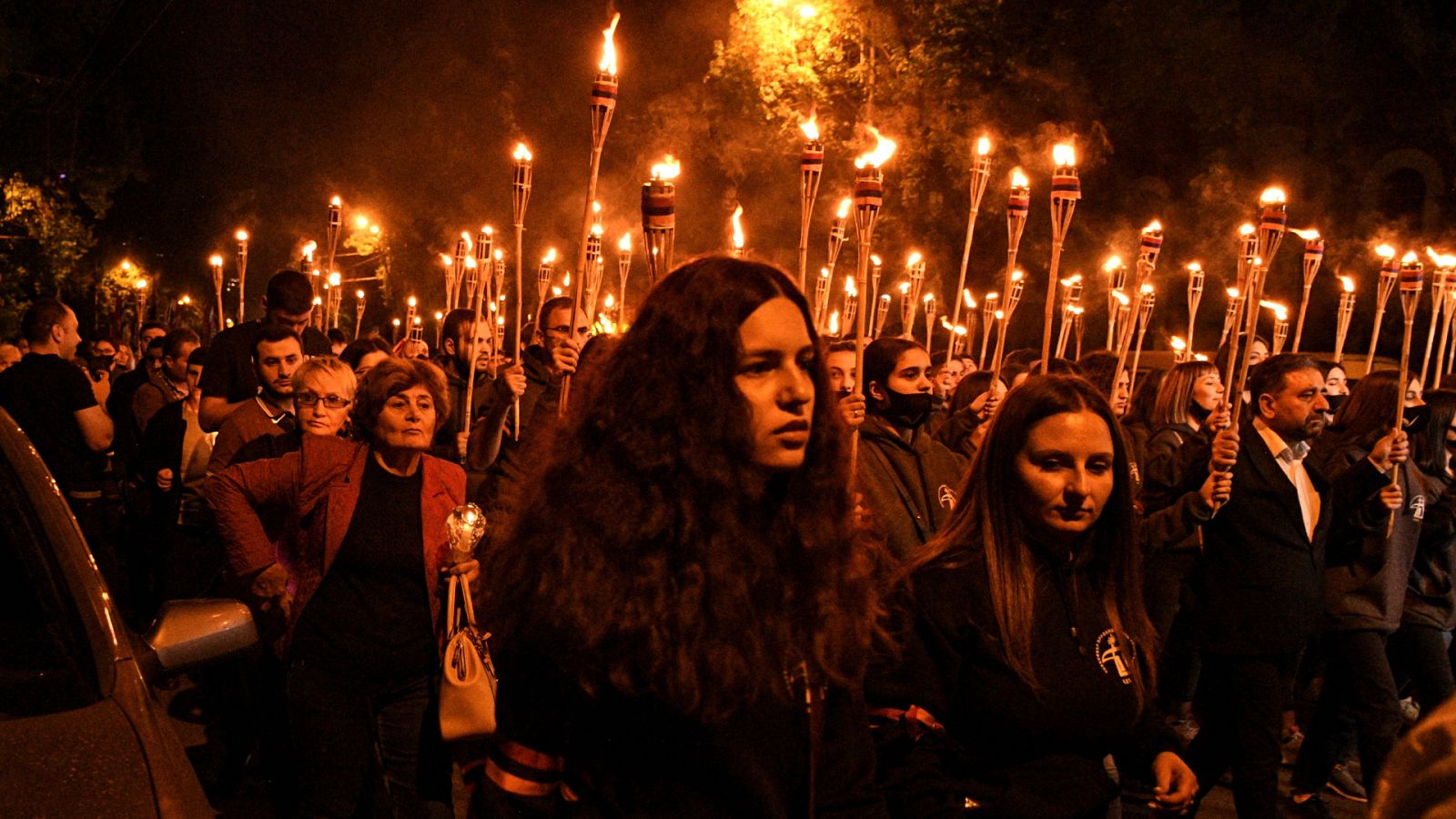 España a las 8 Fin de Semana - 106 años del genocidio armenio - Escuchar ahora