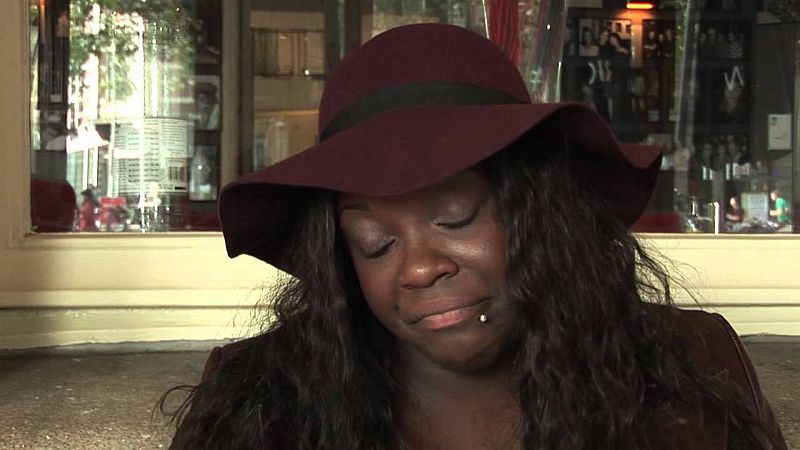 Sin rodeos - Vuelve Yola con zapatos de tachuelas de diamantes - 26/04/21 - Escuchar ahora