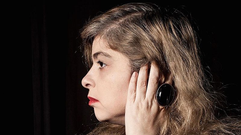 24 horas - Mariana Enríquez, la catadora de cementerios: "La muerte me da miedo" - Escucha ahora