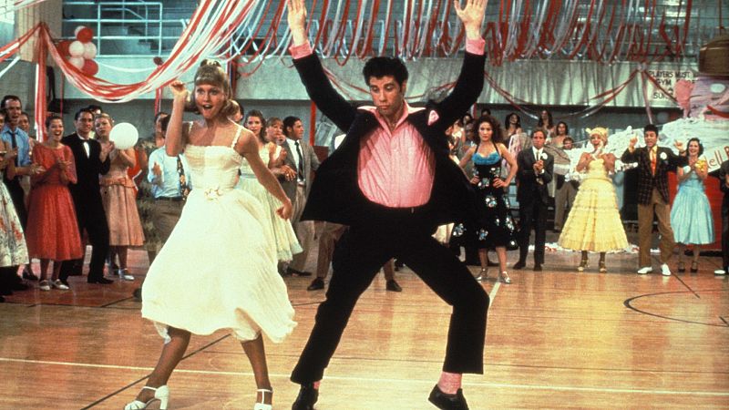 El gallo que no cesa - Versión y original: 'Summer nights'  - Escuchar ahora