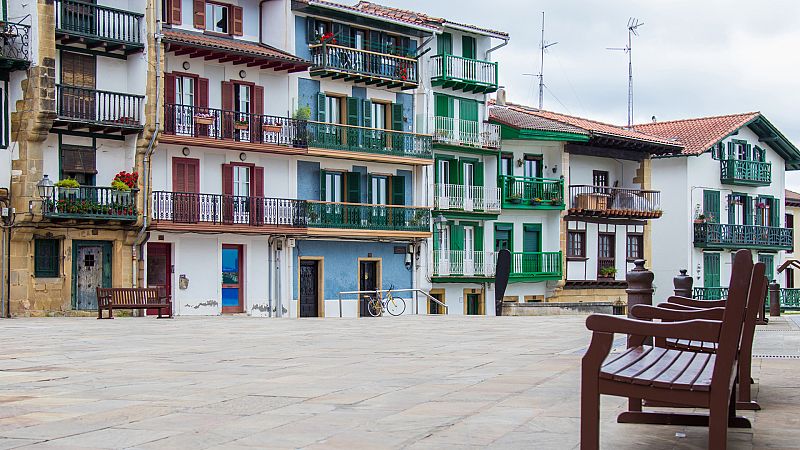 Emisión en árabe - De turismo por Hondarribia - 27/04/21