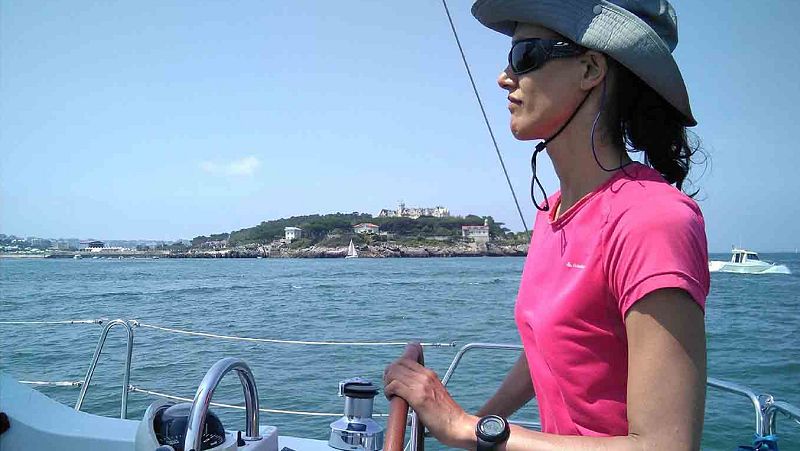 Españoles en la mar - La Mujer y el Mar - escuchar  ahora