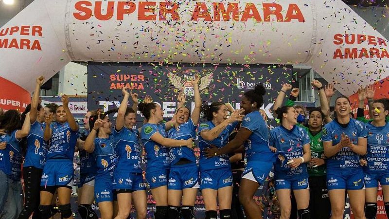 Tablero deportivo - Ellas siempre ganan: "El Bera Bera campeón de la liga de balonmano" - Escuchar ahora