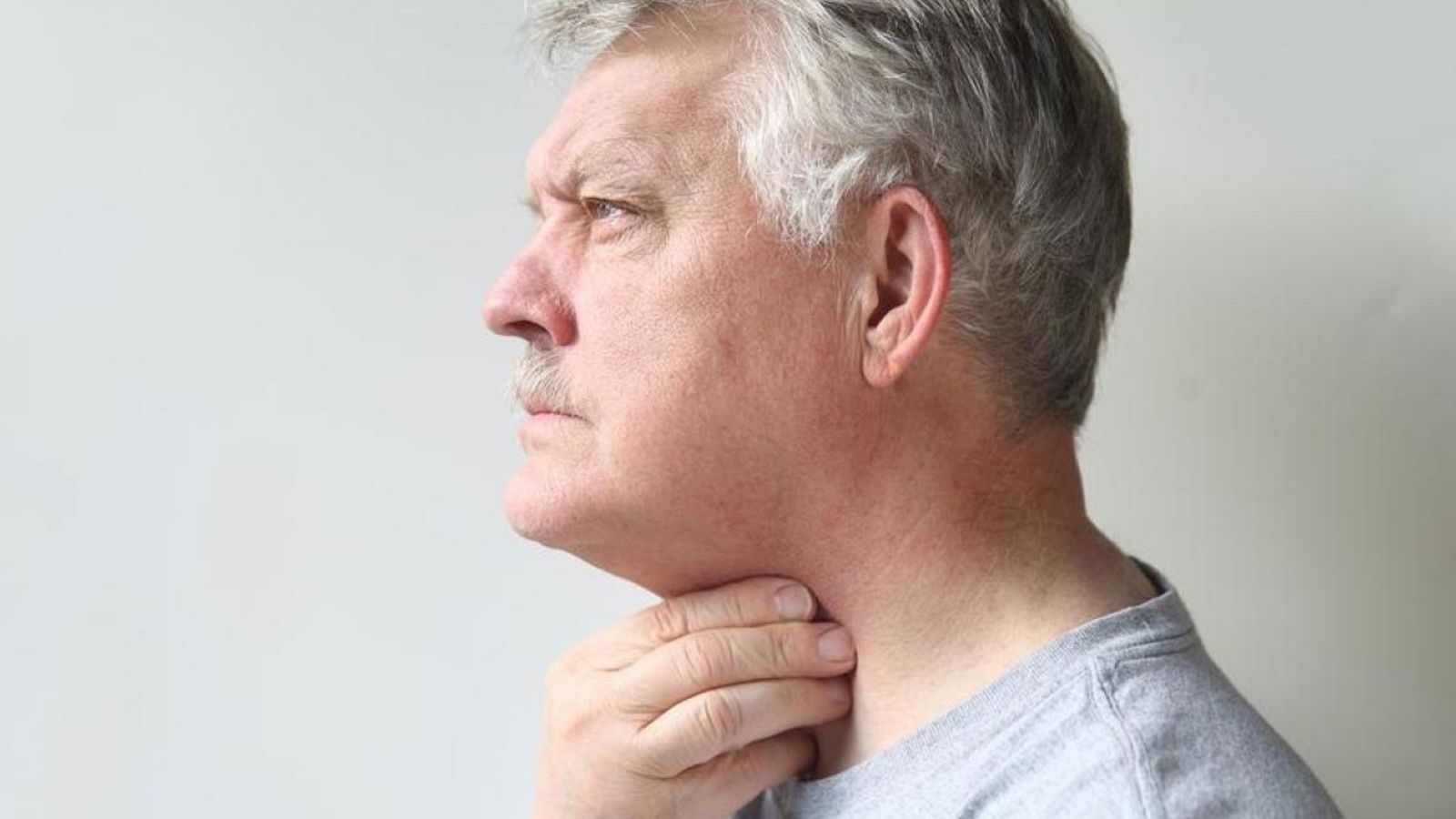 El gallo que no cesa - Médico de guardia: La disfagia en las personas mayores (II) - Escuchar ahora