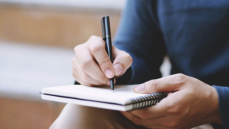 Por tres razones - Todos los presos del taller, vacunados - escuchar ahora