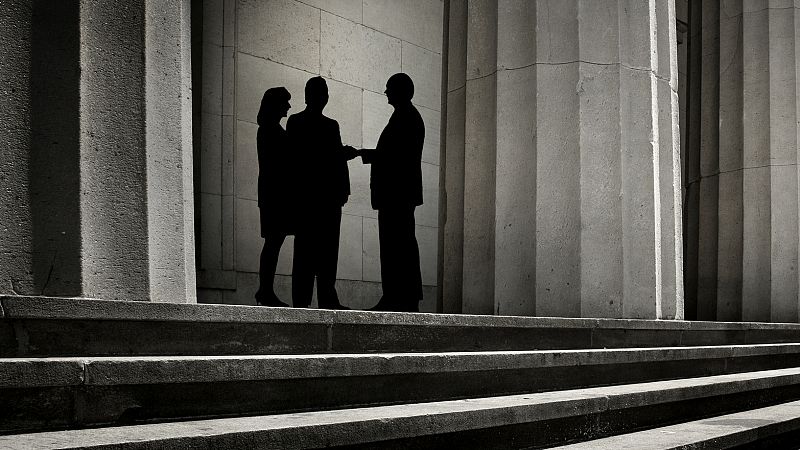 Europa abierta - 'Lobbies' y puertas giratorias en Europa: entre la legalidad y la ética