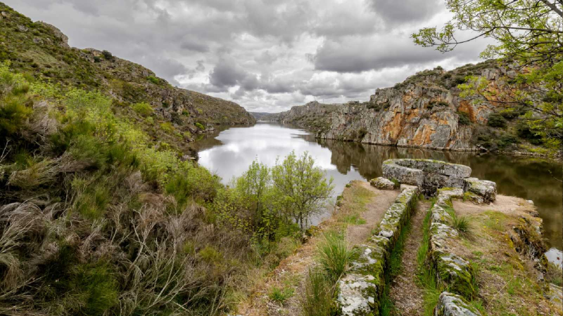 Reportajes Emisoras - Salamanca - Camino de hierro - 17/05/21 - Escuchar ahora