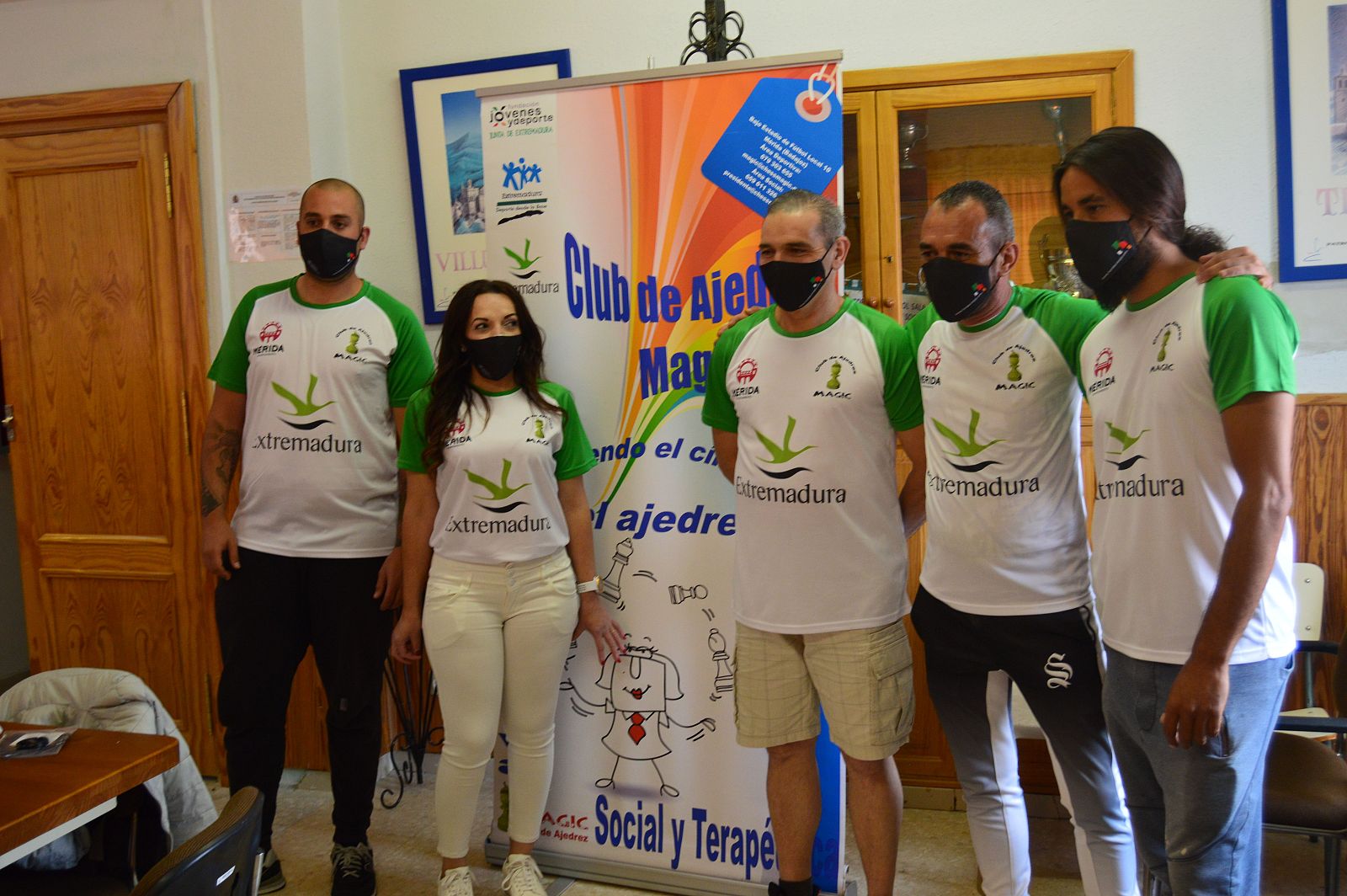 Ajedrez para la libertad - Escuchar ahora