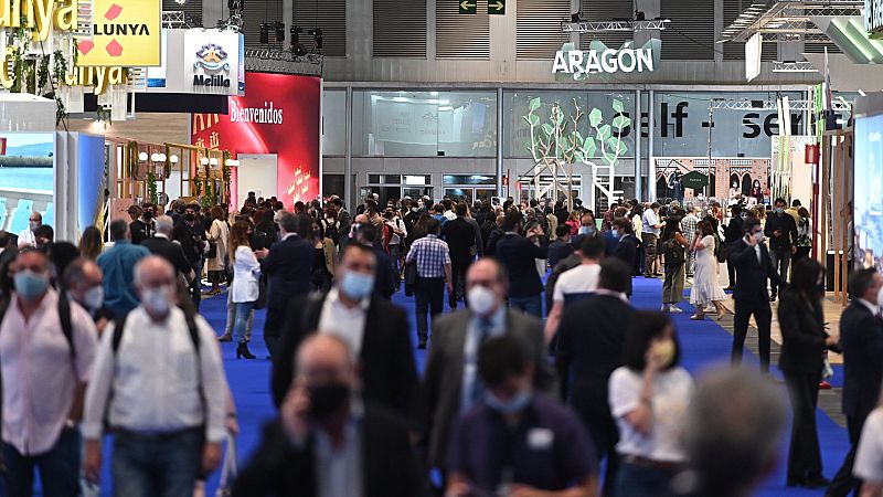 Punto de enlace - Fitur acoge el turismo con igualdad de género - 21/05/21 - escuchar ahora