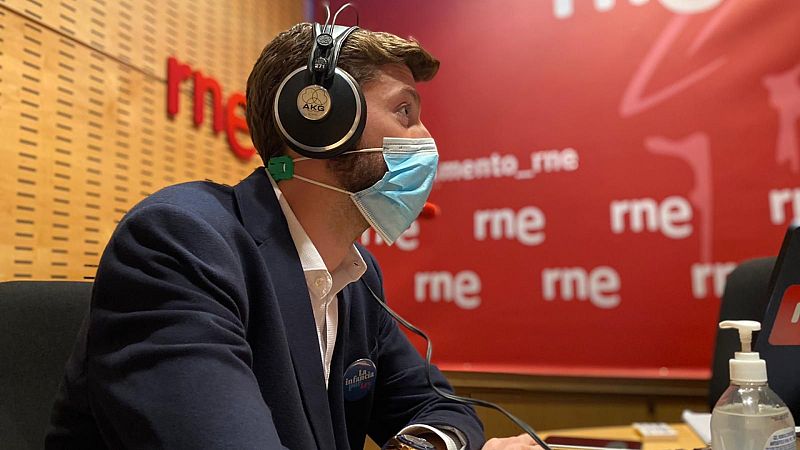 Parlamento - Radio 5 - Omar Anguita (PSOE): "Es una pena que haya 52 diputados que no quieran participar del cambio de la realidad social" - Escucha ahora