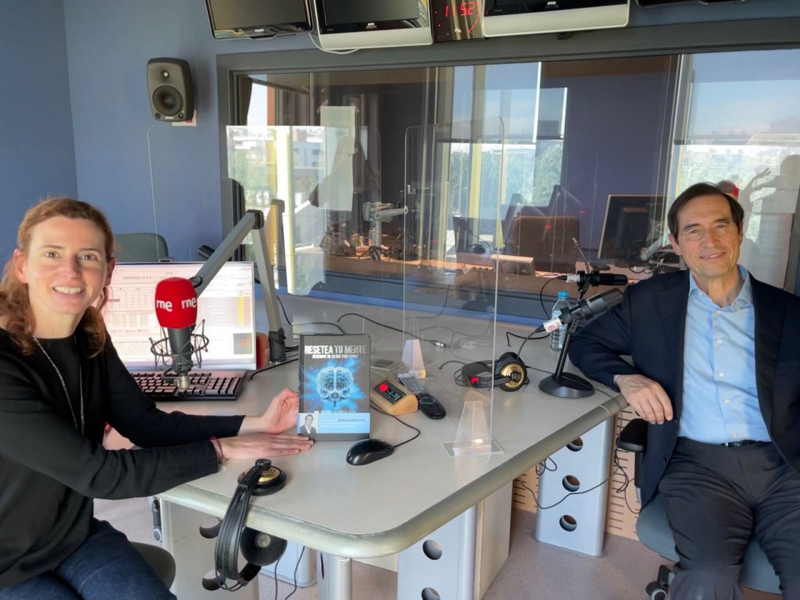 Complementàries - El doctor Mario Alonso Puig publica "Resetea tu mente" - Escoltar Ara