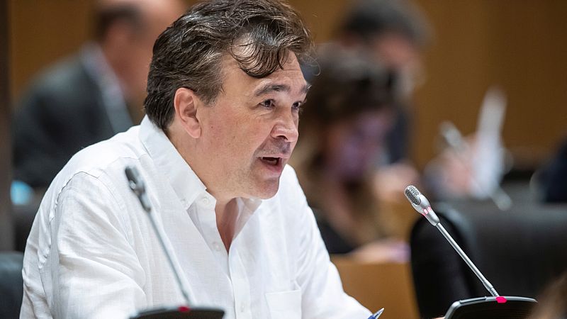 Parlamento - Radio 5 - Guitarte (Teruel Existe) pide al Gobierno pasar "de la teoría a la práctica" y que continúe con sus compromisos con la España Vaciada - Escuchar ahora