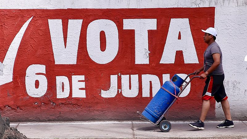 14 horas Fin de Semana - México celebra los comicios "más grandes de su historia" marcados por la violencia - Escuchar ahora