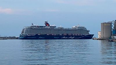 Las ma�anas de RNE con ��igo Alfonso - Llega a M�laga el primer crucero tur�stico tras 15 meses de par�n - Escuchar ahora