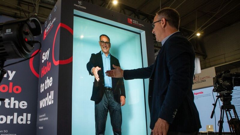 Els hologrames 5G i els robots revolucionen la presencialitat al MWC