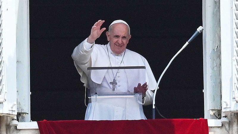 24 Horas Fin de Semana - La dolencia de la que han operado al papa es benigna