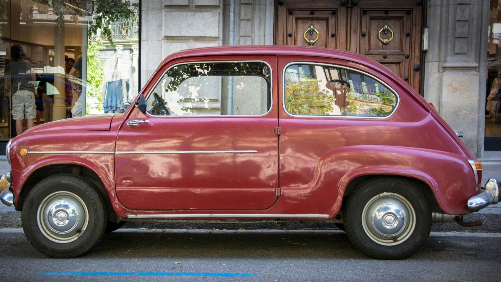 Las mañanas de RNE con Pepa Fernández - De veraneo en un SEAT 600, el rey de la carretera  - Escuchar ahora
