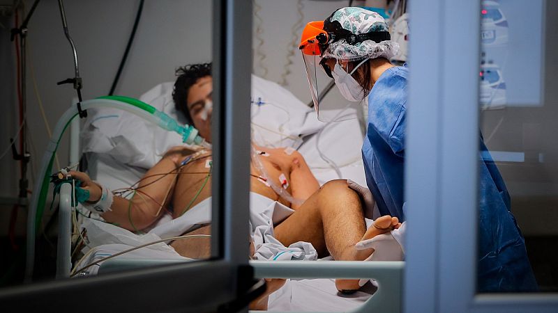 Cinco Continentes - La variante Delta, detrás de una nueva ola mundial