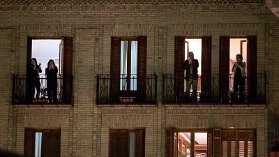 Las ma�anas de RNE con ��igo Alfonso - Ana Carmona, catedr�tica: "Me suscita perplejidad que el estado de alarma no sirva para confinar pero las leyes sectoriales decreten toques de queda" - Escuchar ahora