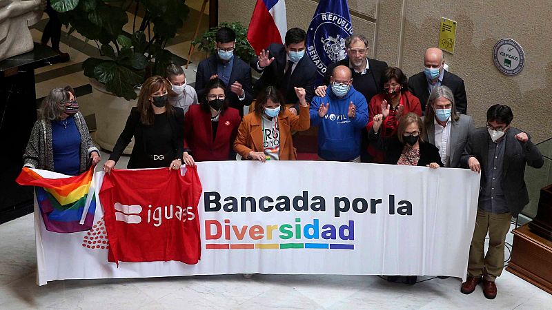 Cinco Continentes - Chile, a un paso de legalizar el matrimonio igualitario - Escuchar ahora