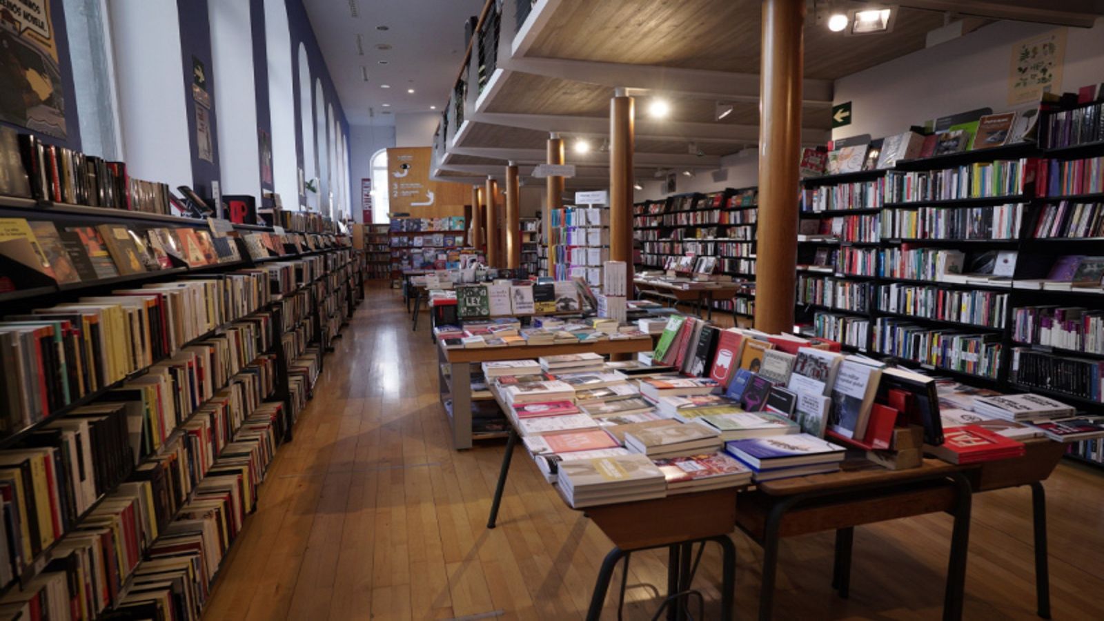 Gente despierta - Librerías: Katakrak - Escuchar ahora