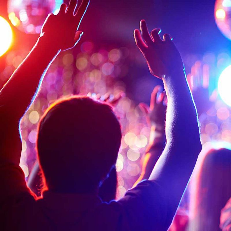 Más cerca - ¿Se está siendo injusto con el ocio nocturno?