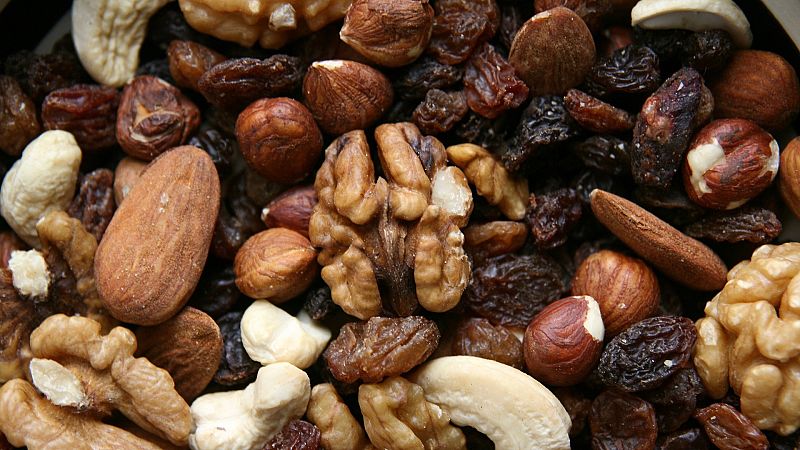 España vuelta y vuelta - El valor nutricional de los frutos secos - Escuchar ahora