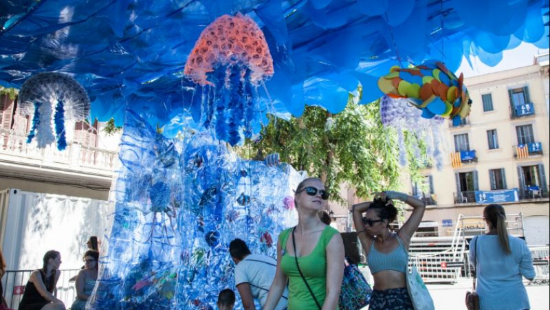 Gràcia celebra la Festa Major amb mesures anticovid i ornamentacions a 21 carrers