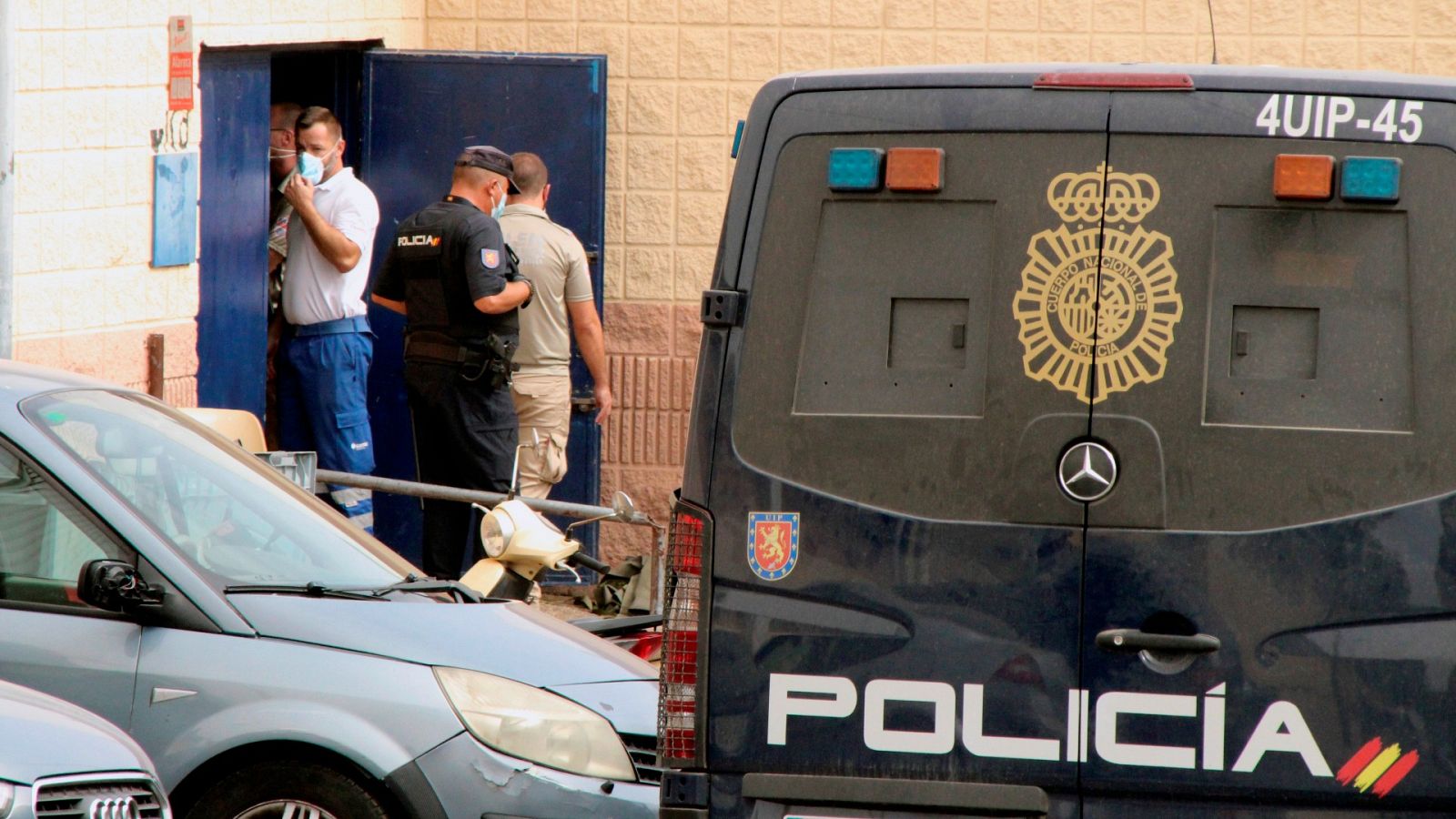 Las mañanas de RNE con Íñigo Alfonso - Consejo general de la Abogacía "Las repatriaciones no son legales. Se ha prescindido del procedimiento" - Escuchar ahora