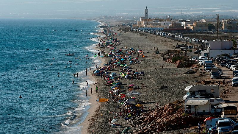 Las mañanas de RNE con Íñigo Alfonso - Mesa del Turismo: "Necesitamos que se generalice el pasaporte COVID" - Escuchar ahora