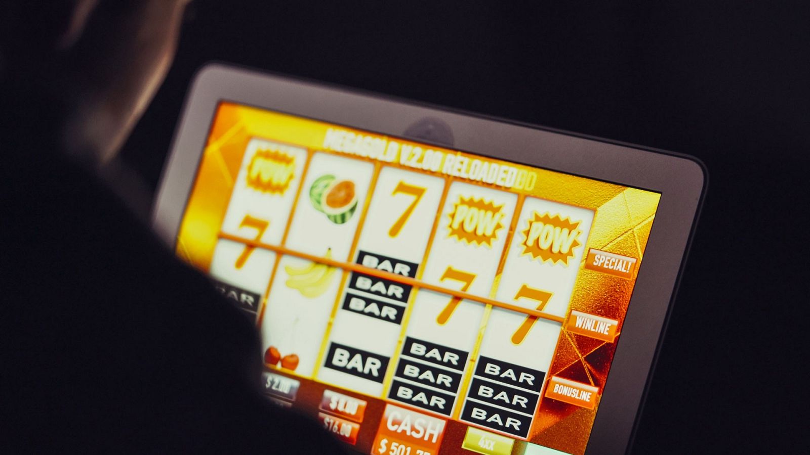 Las mañanas de RNE con Íñigo Alfonso - Deporte sin publicidad de juego: "Hay que eliminar la tentación" - Escuchar ahora