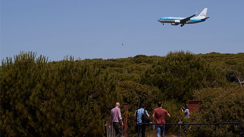 14 horas Fin de Semana - La ampliación de El Prat se retrasa: El Govern no avalará propuestas que afecten a La Ricarda