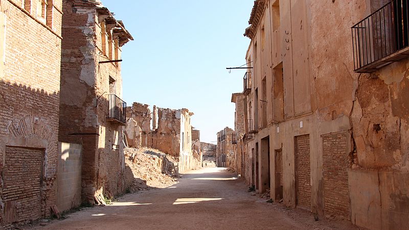 24 horas - "El último cuento" de May Borraz, con Jordi Corominas - Escuchar ahora