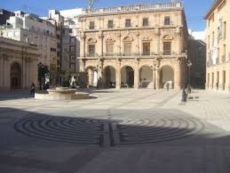 Castellón homenajea víctimas covid - 10/09/21 - Escuchar ahora