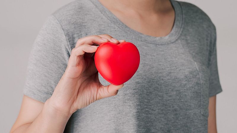 El gallo que no cesa - Médico de guardia: Síndrome del corazón roto
